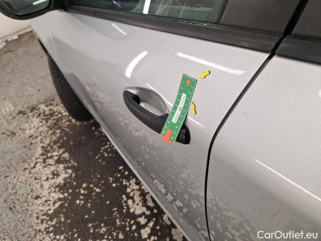  Peugeot  208  Affaire Premium 1.6 HDi 100CV BVM5 E6 #8