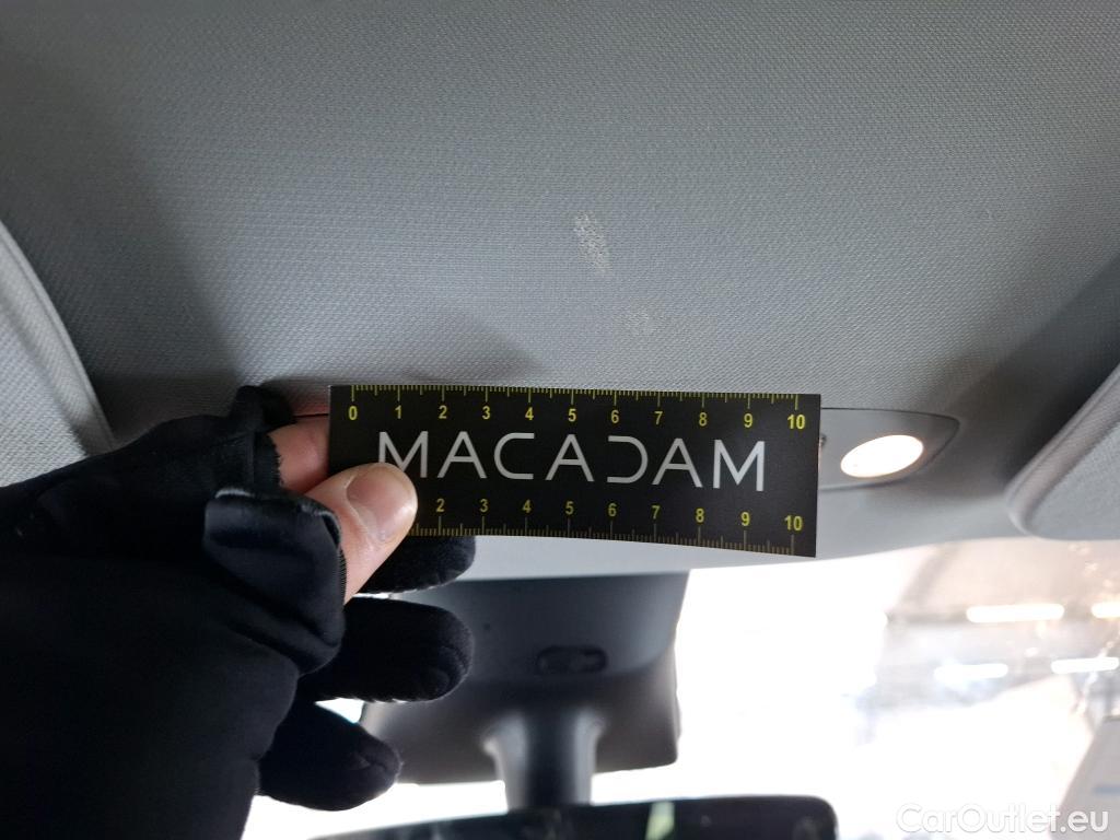  Tesla  Model Y TESLA  / 2020 / 5P / SUV Long Range Dual Motor AWD #37