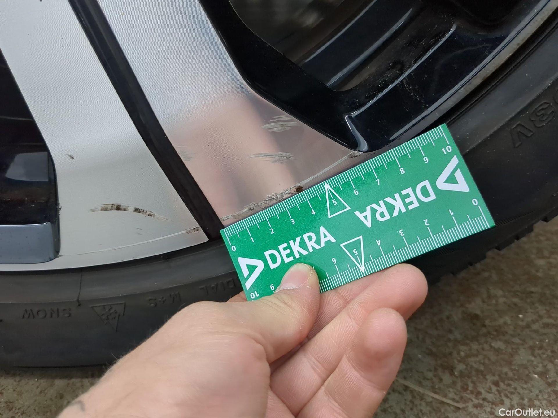  Volvo  XC 40 XC40 Start Recharge Pure Electric 2WD 70kWh BVA #14