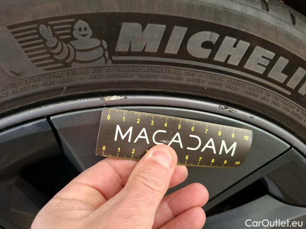  Tesla  Model 3 TESLA  / 2018 / 4P / Berline - COMMITMENT DEAL  lot 198 #17