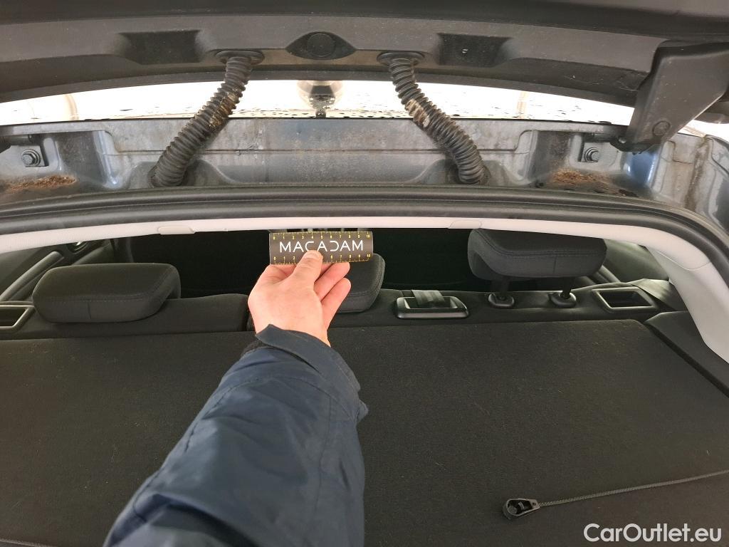  Renault  Megane  IV Berline 5pt. Business 1.5 dCi 115CV BVM6 E6d #9