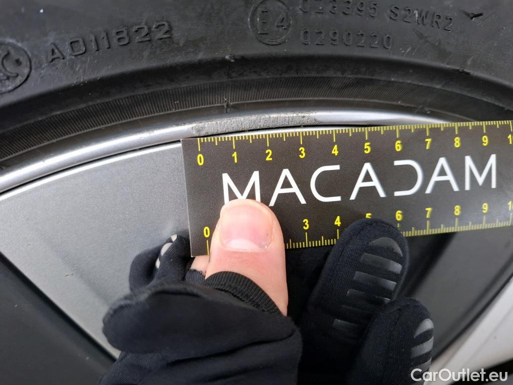  Tesla  Model Y TESLA  / 2020 / 5P / SUV Long Range Dual Motor AWD #20