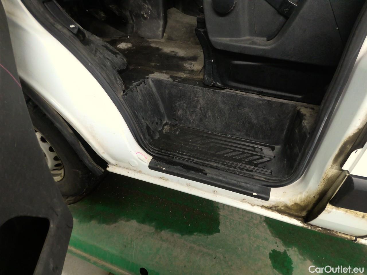  Ford  Transit Tr.Cus.TDCi 130 30 L1H1 M Tr. #42