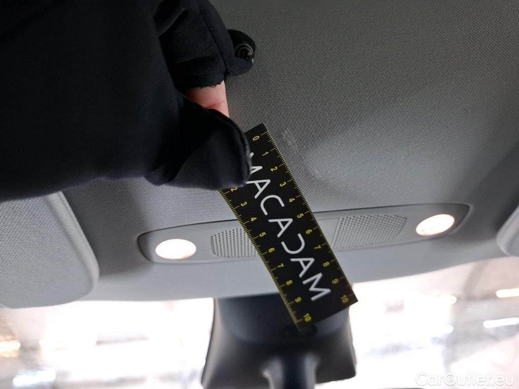  Tesla  Model Y TESLA  / 2020 / 5P / SUV Long Range Dual Motor AWD #38