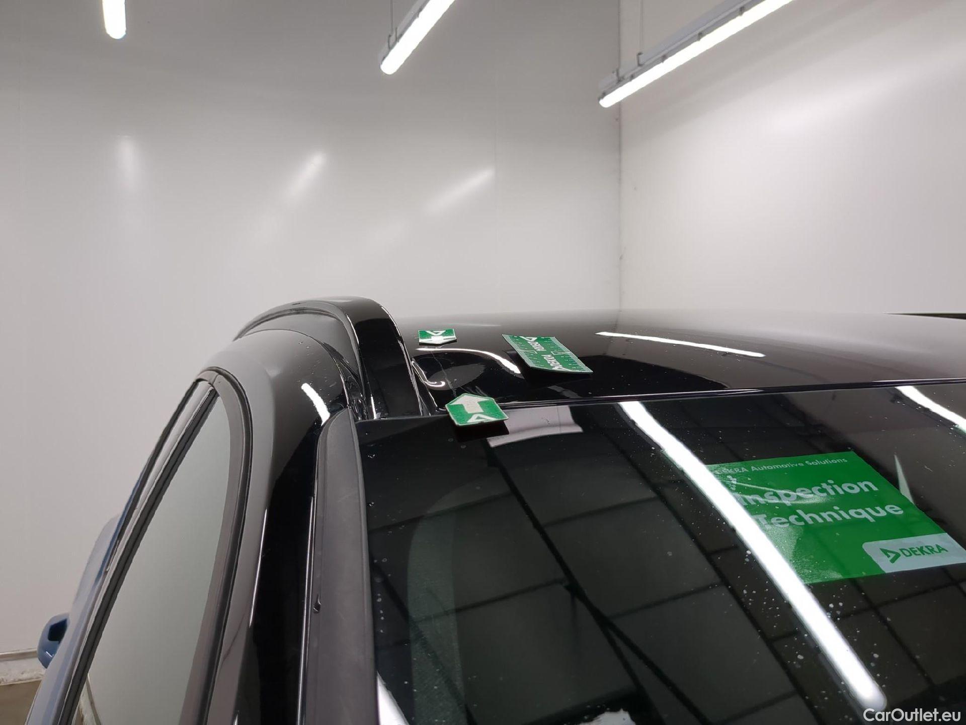  Volvo  XC 40 XC40 Start Recharge Pure Electric 2WD 70kWh BVA #33