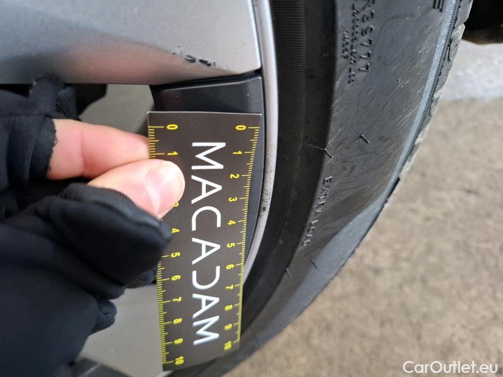  Tesla  Model Y TESLA  / 2020 / 5P / SUV Long Range Dual Motor AWD #12