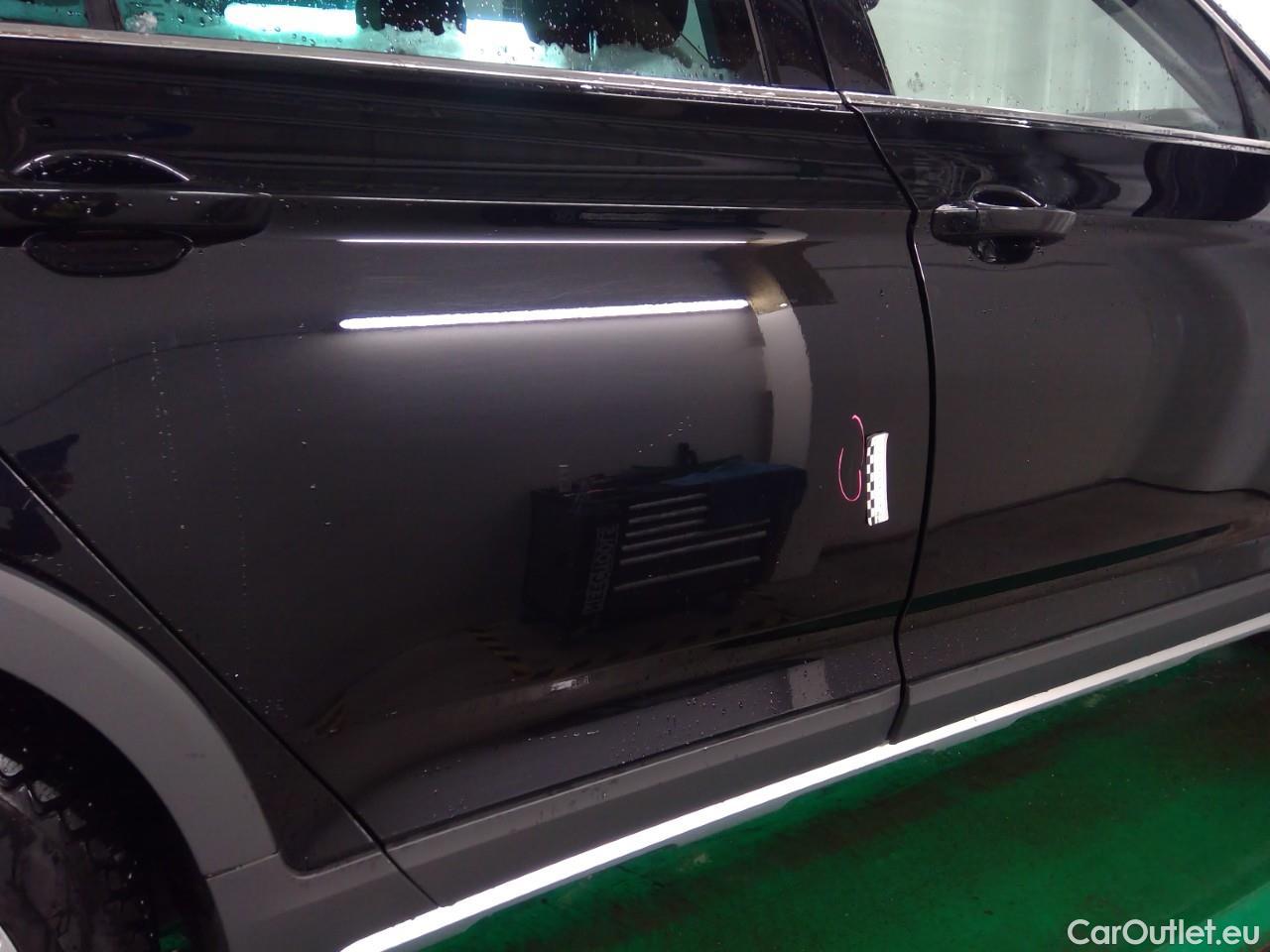  Volkswagen  Passat Pass. All TDI200 Ex Ed 4M Aut #18