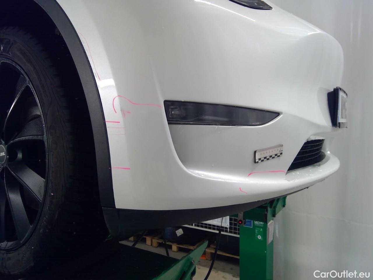  Tesla  Model Y  Long-Range AWD #11