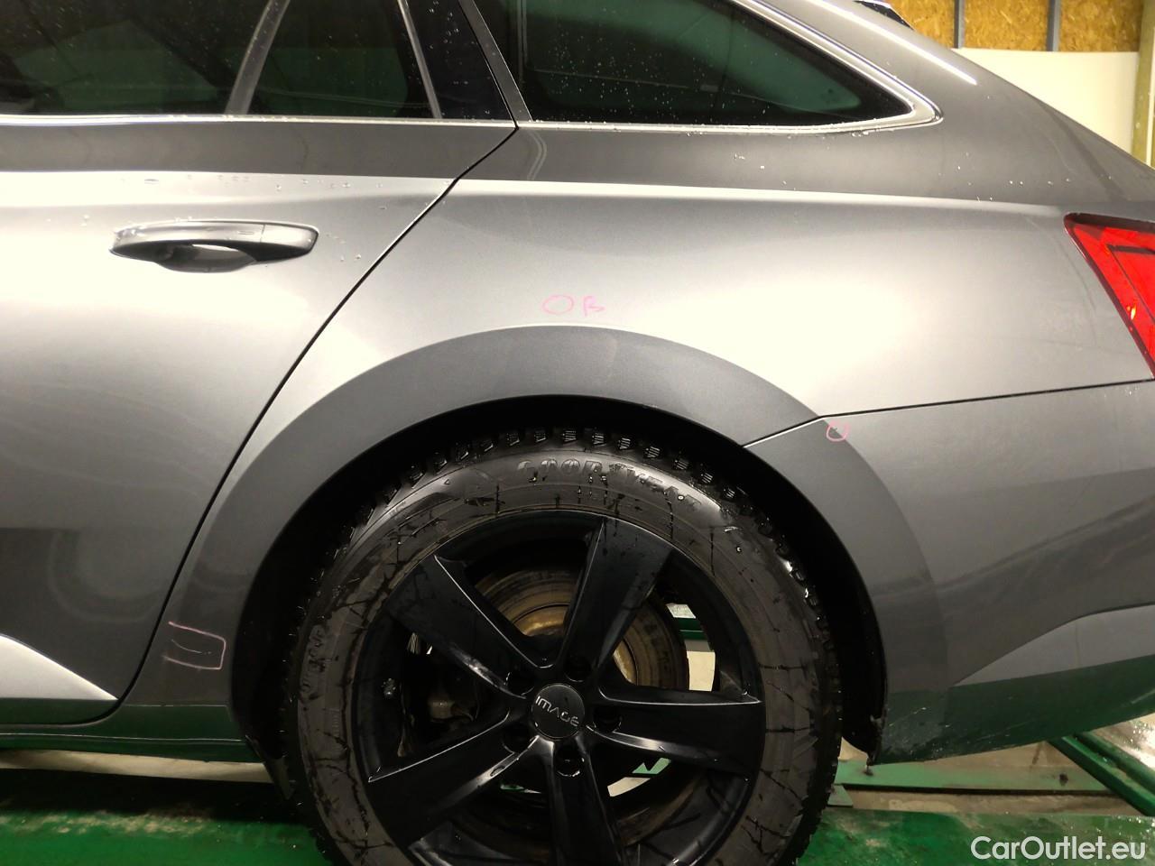  Skoda  Superb Sup.Co.TSI PHEV 218 Style Aut #19