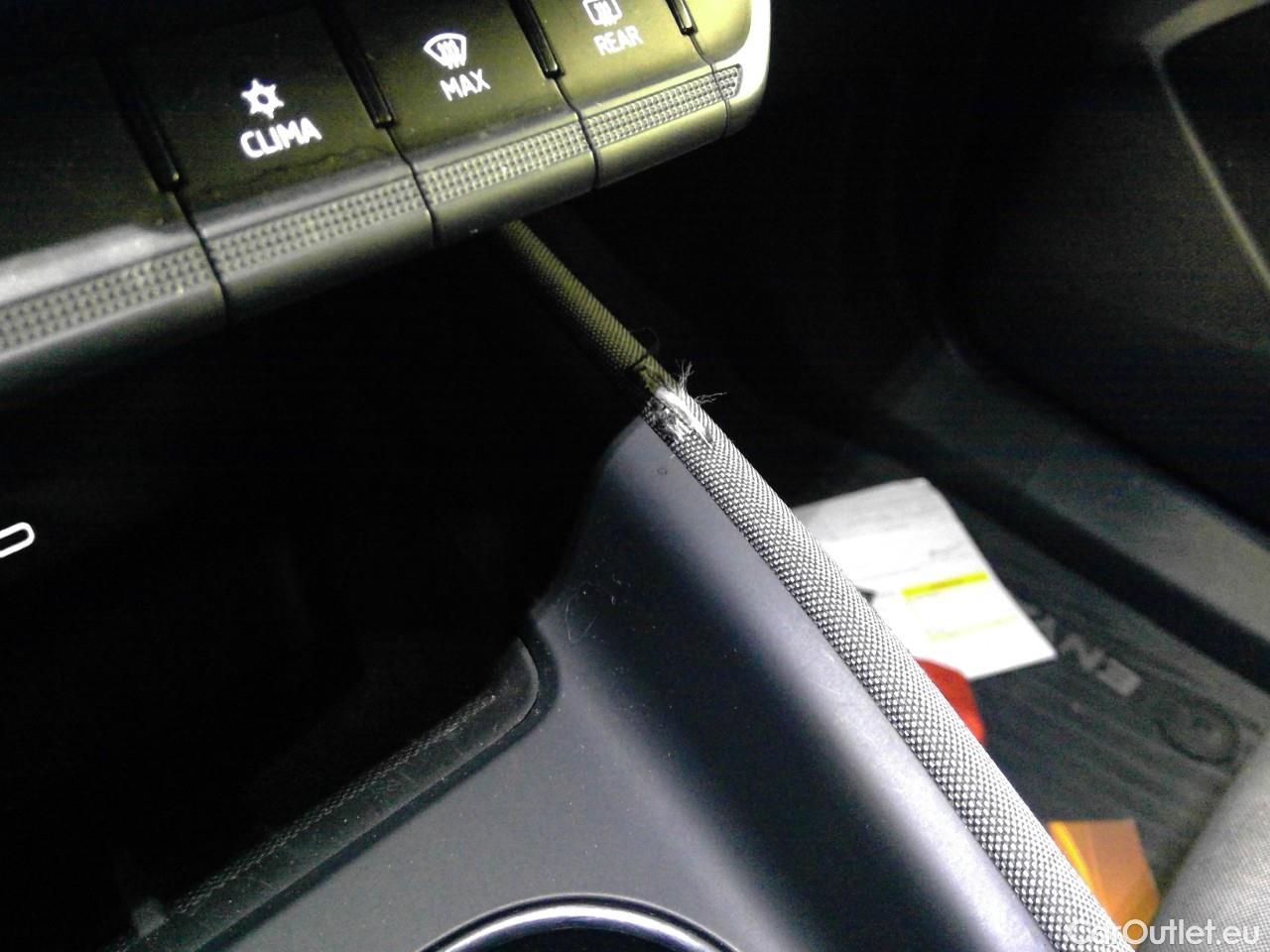  Skoda  ENYAQ  iV80 5d #2