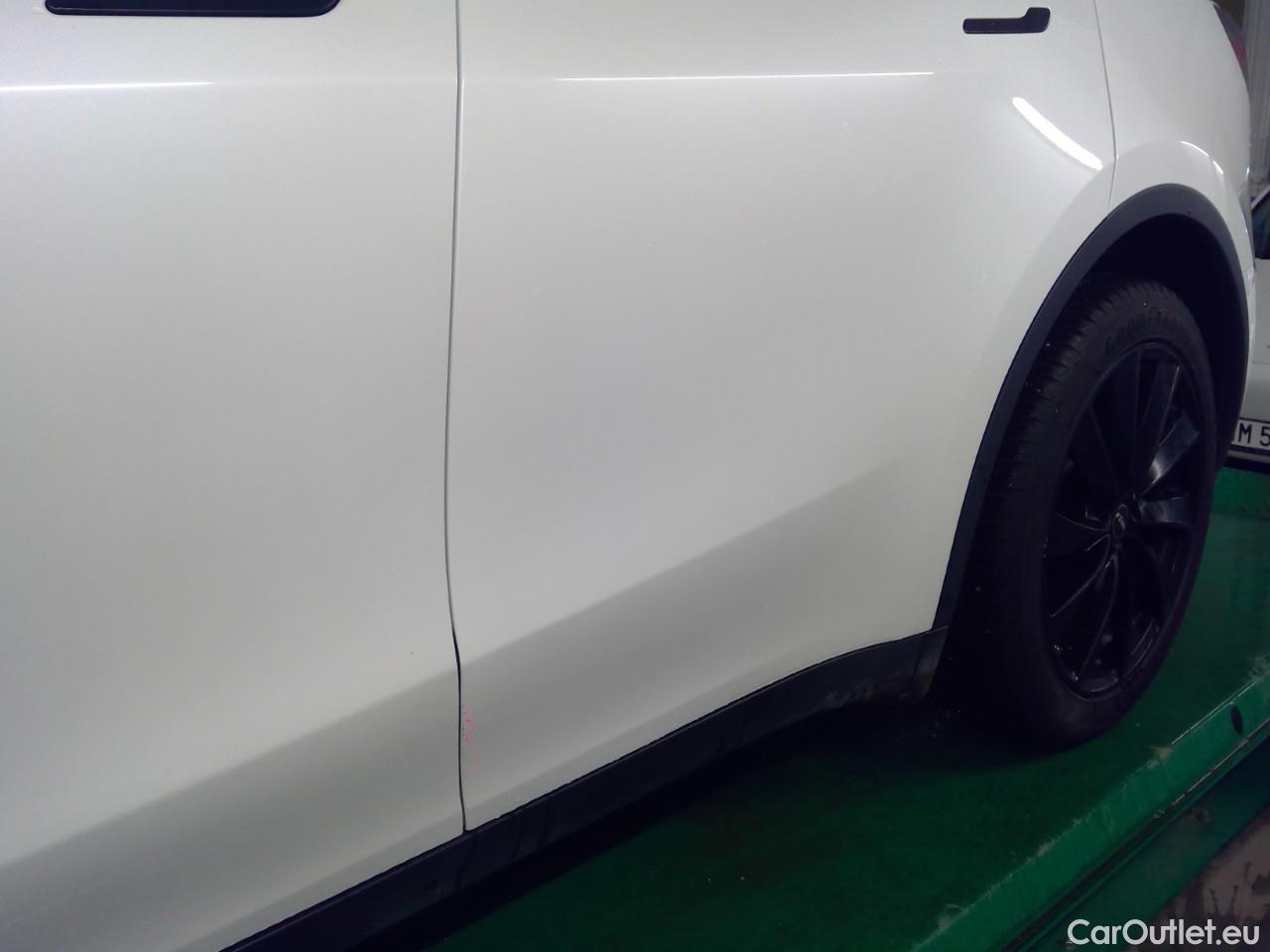  Tesla  Model Y  Long-Range AWD #19