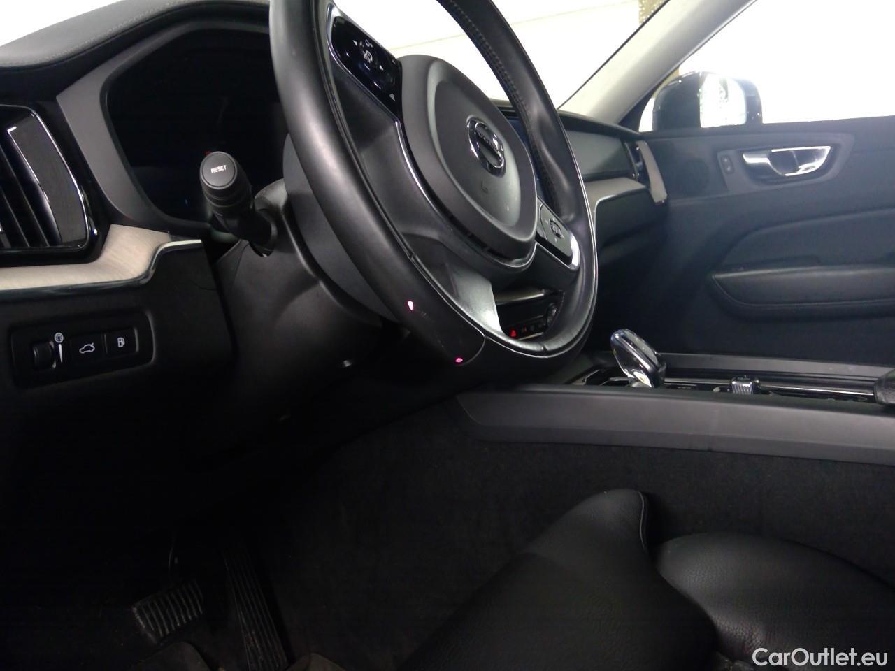  Volvo  XC60  T8 4WD Inscription Aut. #8