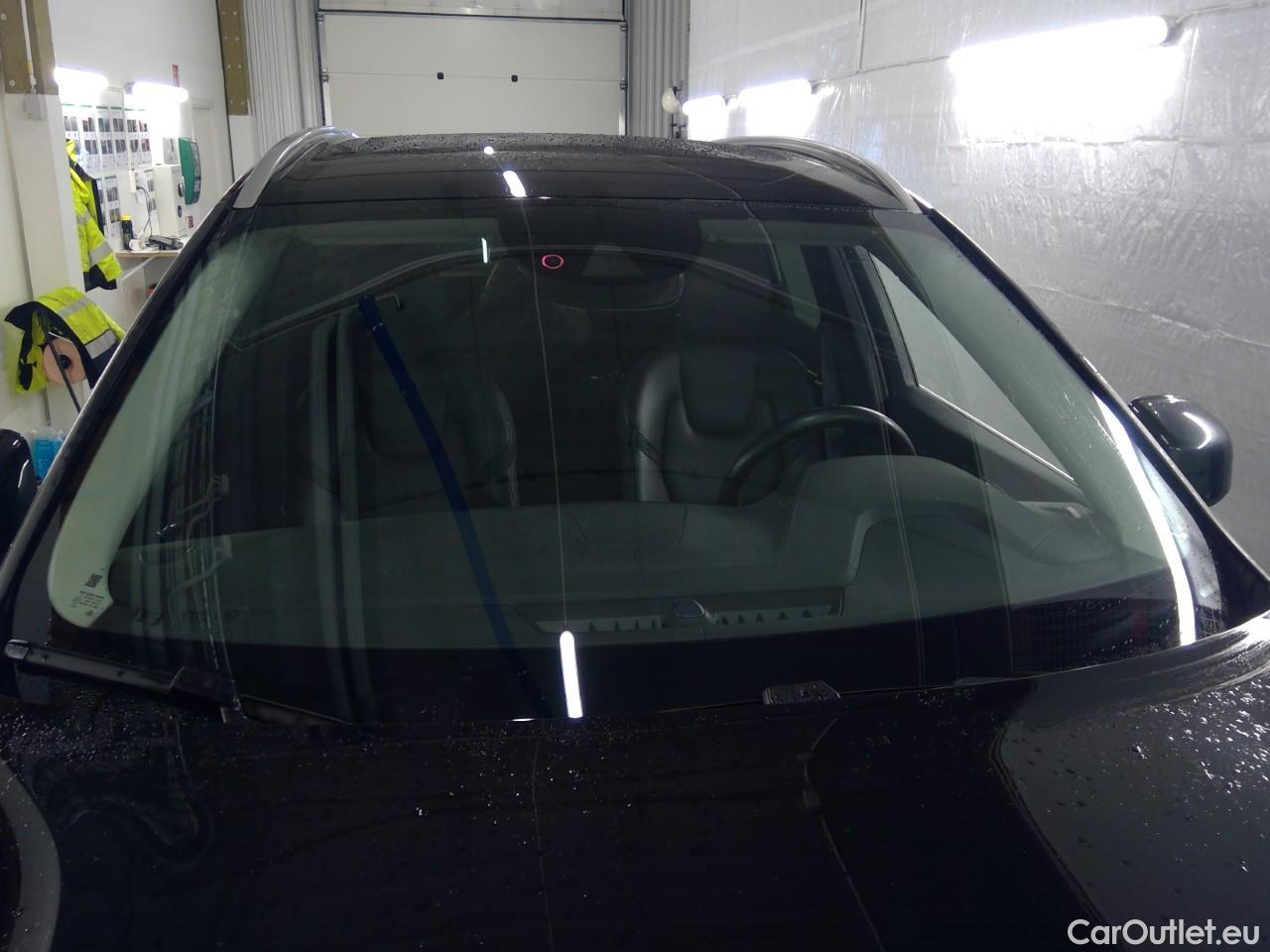  Volvo  XC60  T8 4WD Inscription Aut. #26