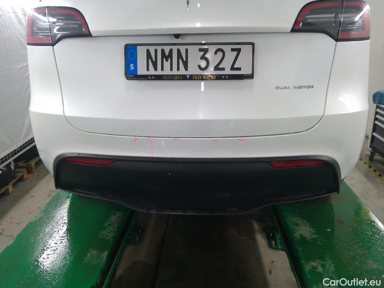  Tesla  Model Y  Long-Range AWD #22