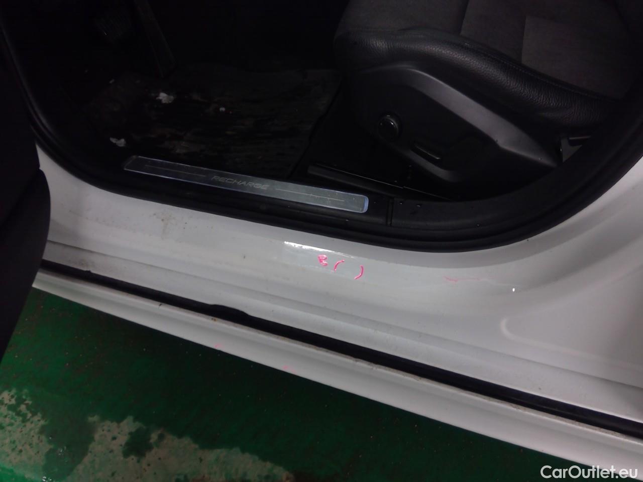  Volvo  V90  T6 350 Core Ed. AWD Aut #8