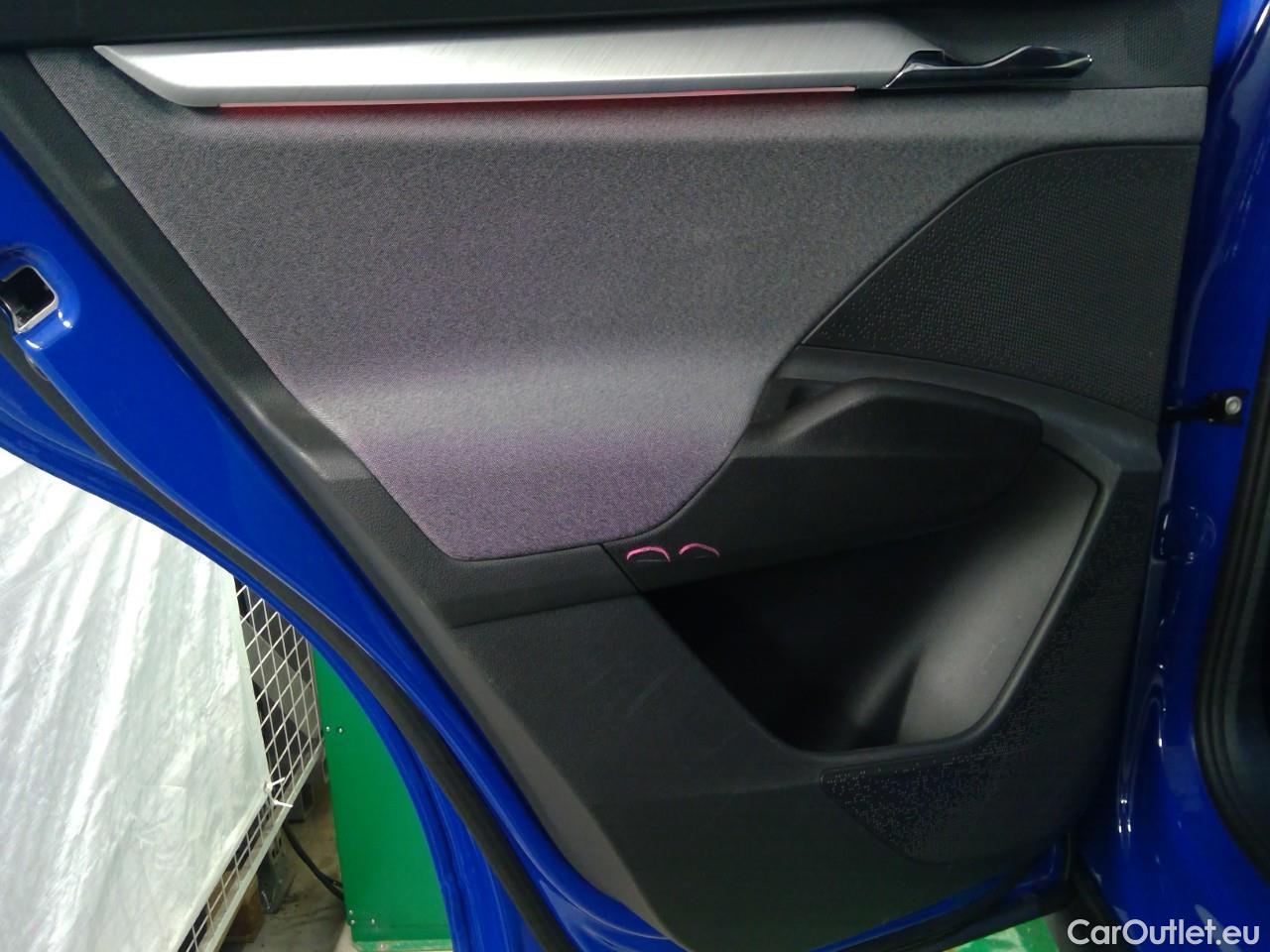  Skoda  ENYAQ  iV80 5d #10