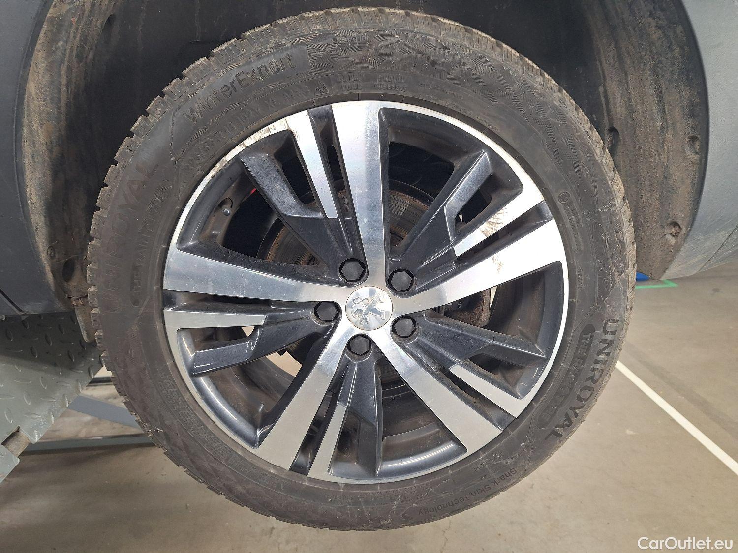  Peugeot  5008 Peugeot,  '16, Peugeot  1.5 BlueHDi 96kW S&S EAT8 GT Line 5d 7pl #17