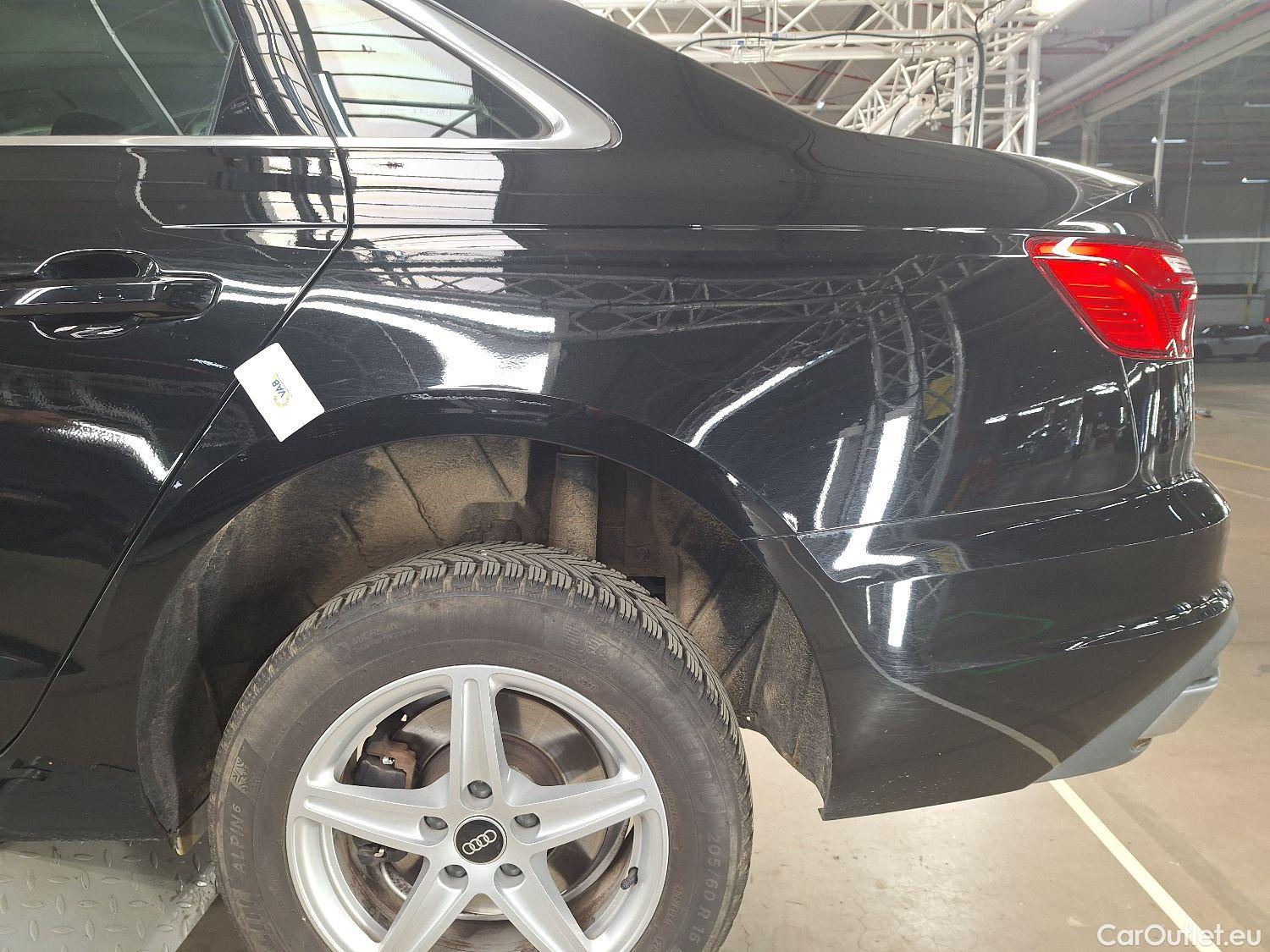  Audi  A4 Audi,  Berline FL'19, Audi  2.0 35 TFSi 110kW S tronic Attraction 4d #25