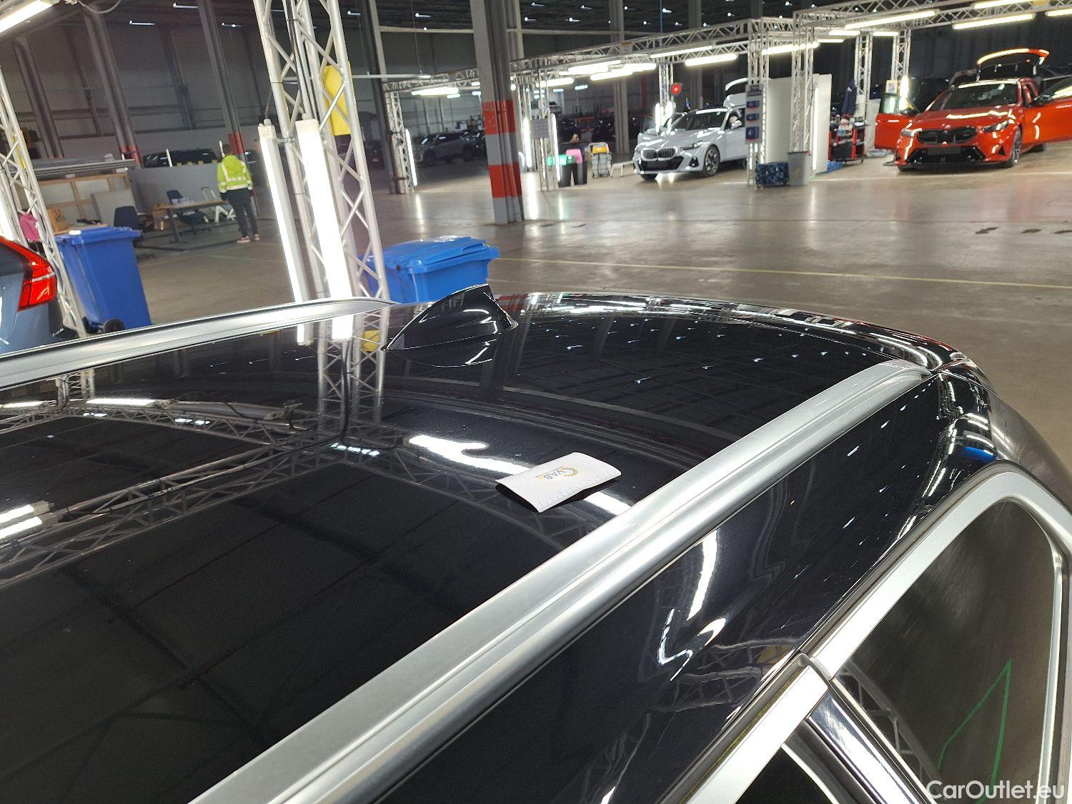  Bmw  Serie 3 BMW, 3-serie Touring '18, BMW 3 Reeks Touring 318dA (110 kW) 5d #38