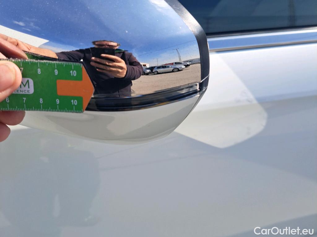  DS  DS7 DS DS 7 Crossback E-Tense / 2017 / 5P / todoterreno 1.6 E-Tense 300 Rivoli Auto 4WD #35