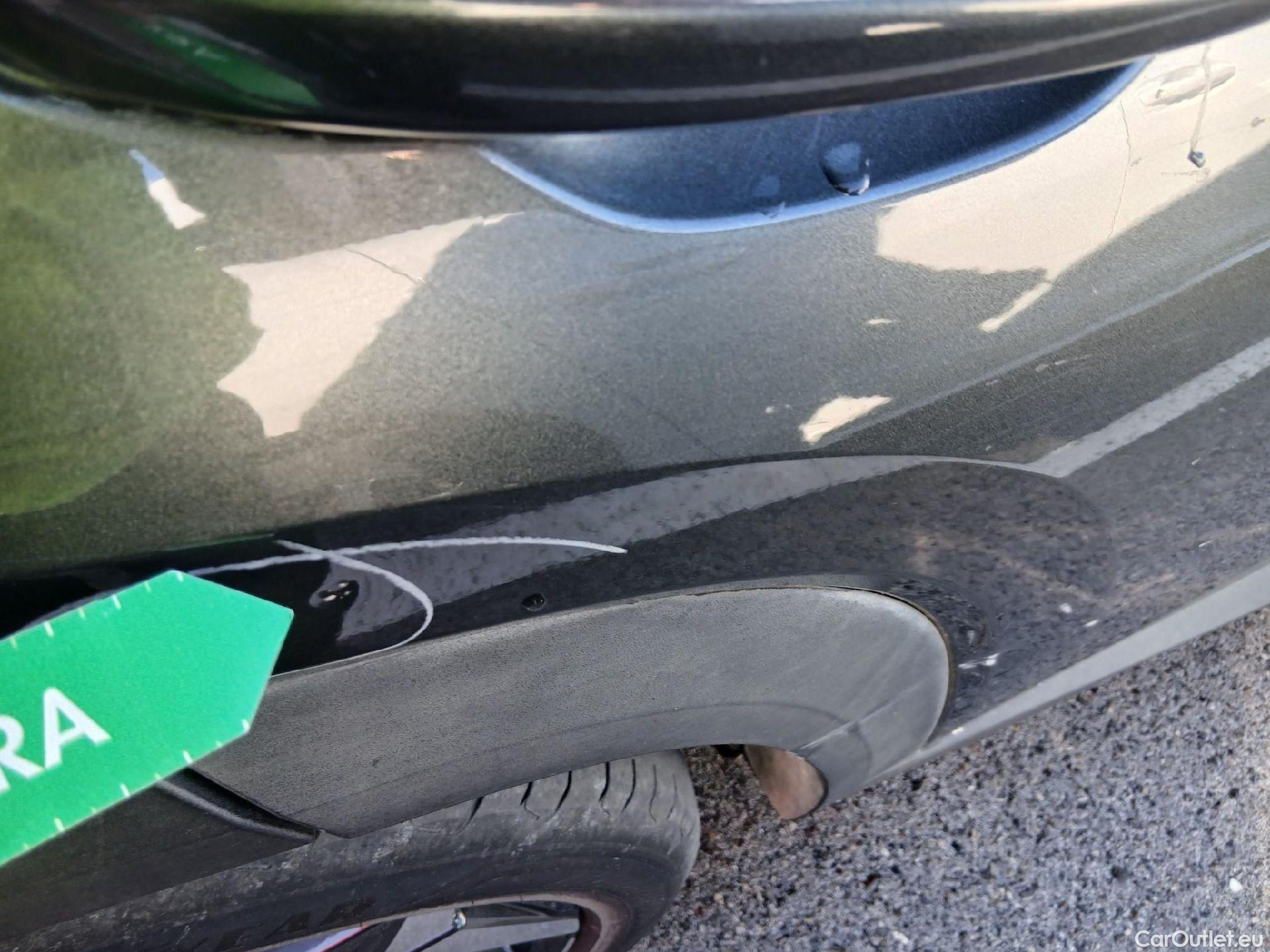  Hyundai  Tucson HYUNDAI  / 2020 / 5P / todoterreno 1.6 TGDI PHEV 195kW Tecno Sky Auto 4x4 #32