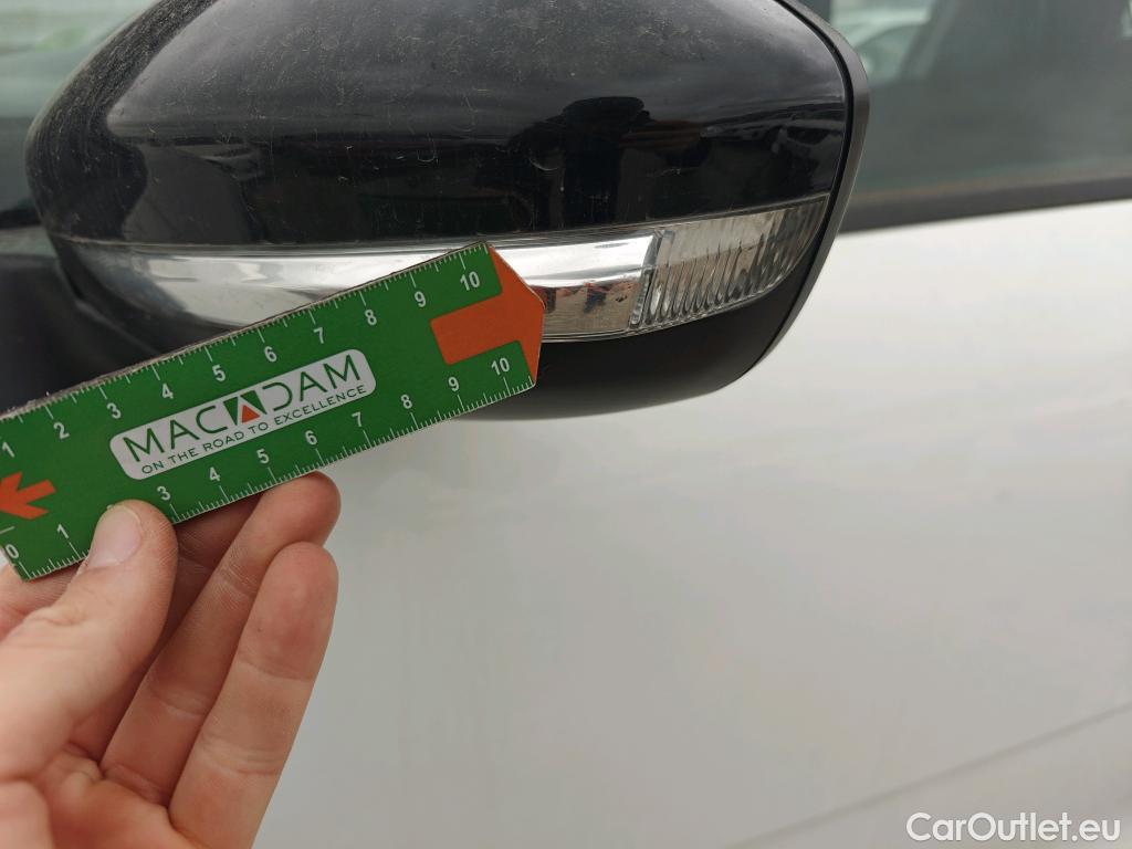  Citroen  C3 CITROEN  / 2020 / 5P / berlina con portón BlueHDi 75KW (100CV) S&S Live Pack #39