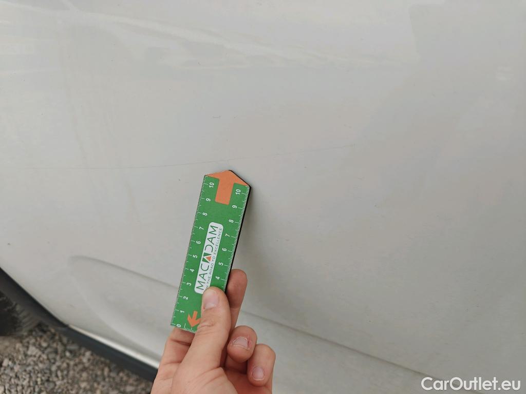  Citroen  C3 CITROEN  / 2020 / 5P / berlina con portón BlueHDi 75KW (100CV) S&S Live Pack #13