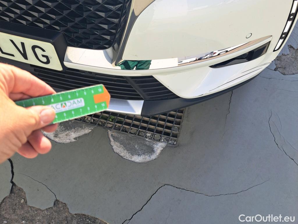  DS  DS7 DS DS 7 Crossback E-Tense / 2017 / 5P / todoterreno 1.6 E-Tense 300 Rivoli Auto 4WD #30