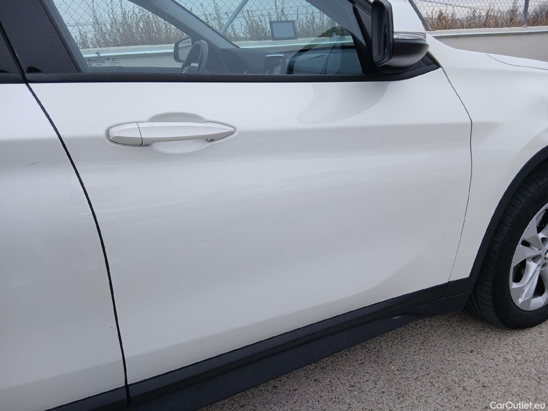  Bmw  X1 BMW  / 2019 / 5P / todoterreno sDrive18dA Corporate (AC4) #32