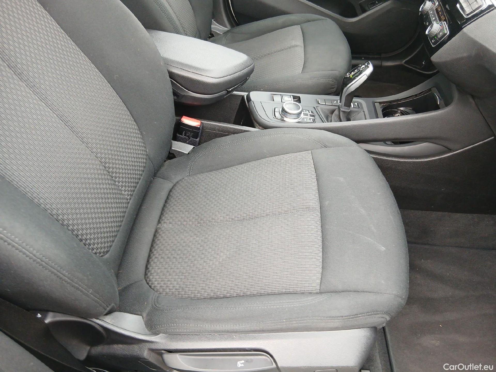  Bmw  X1 BMW  / 2019 / 5P / todoterreno sDrive18dA Corporate (AC4) #45