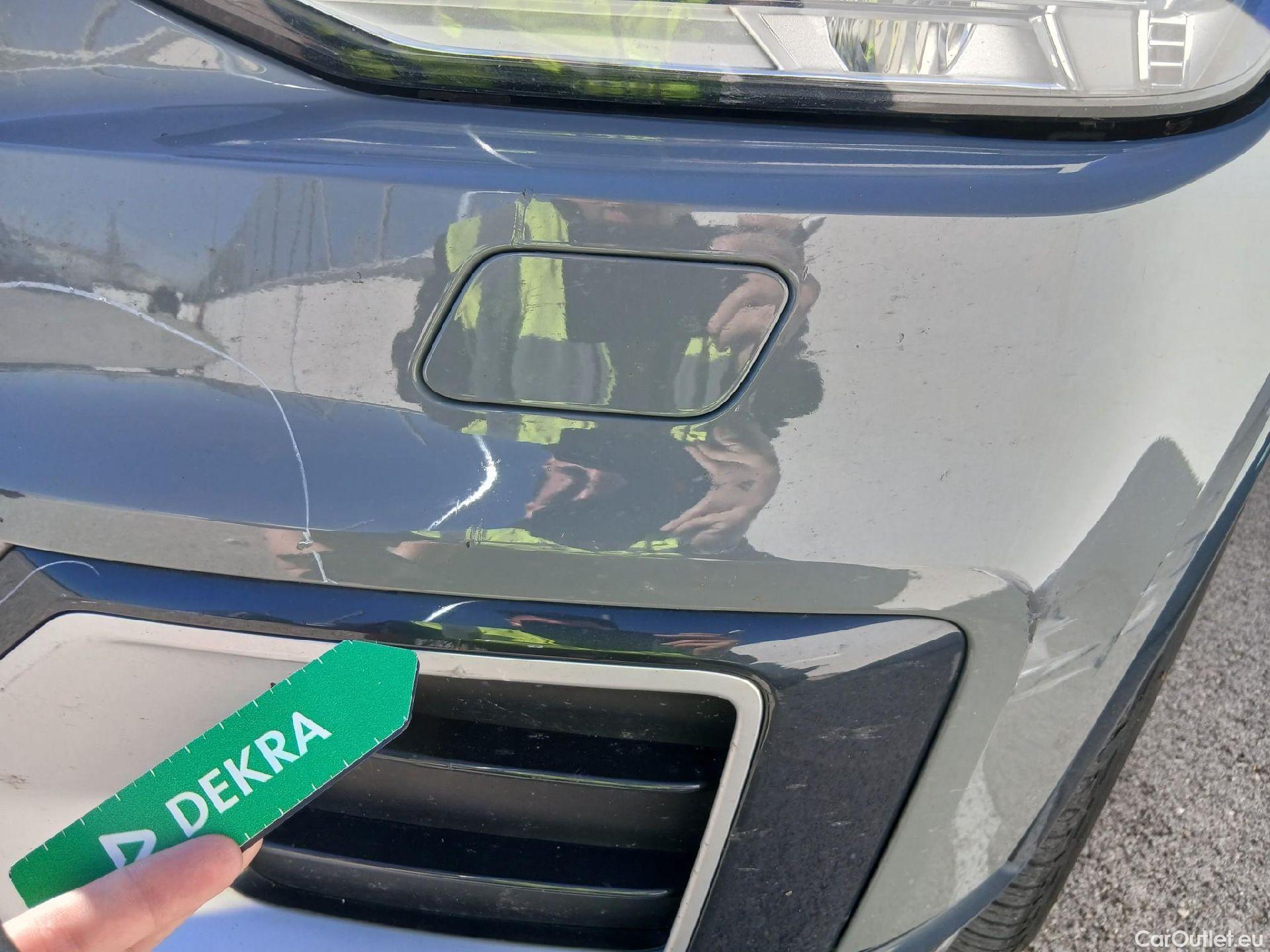  Audi  Q2 AUDI  / 2016 / 5P / todoterreno Design 30 TFSI 85kW (116CV) #11