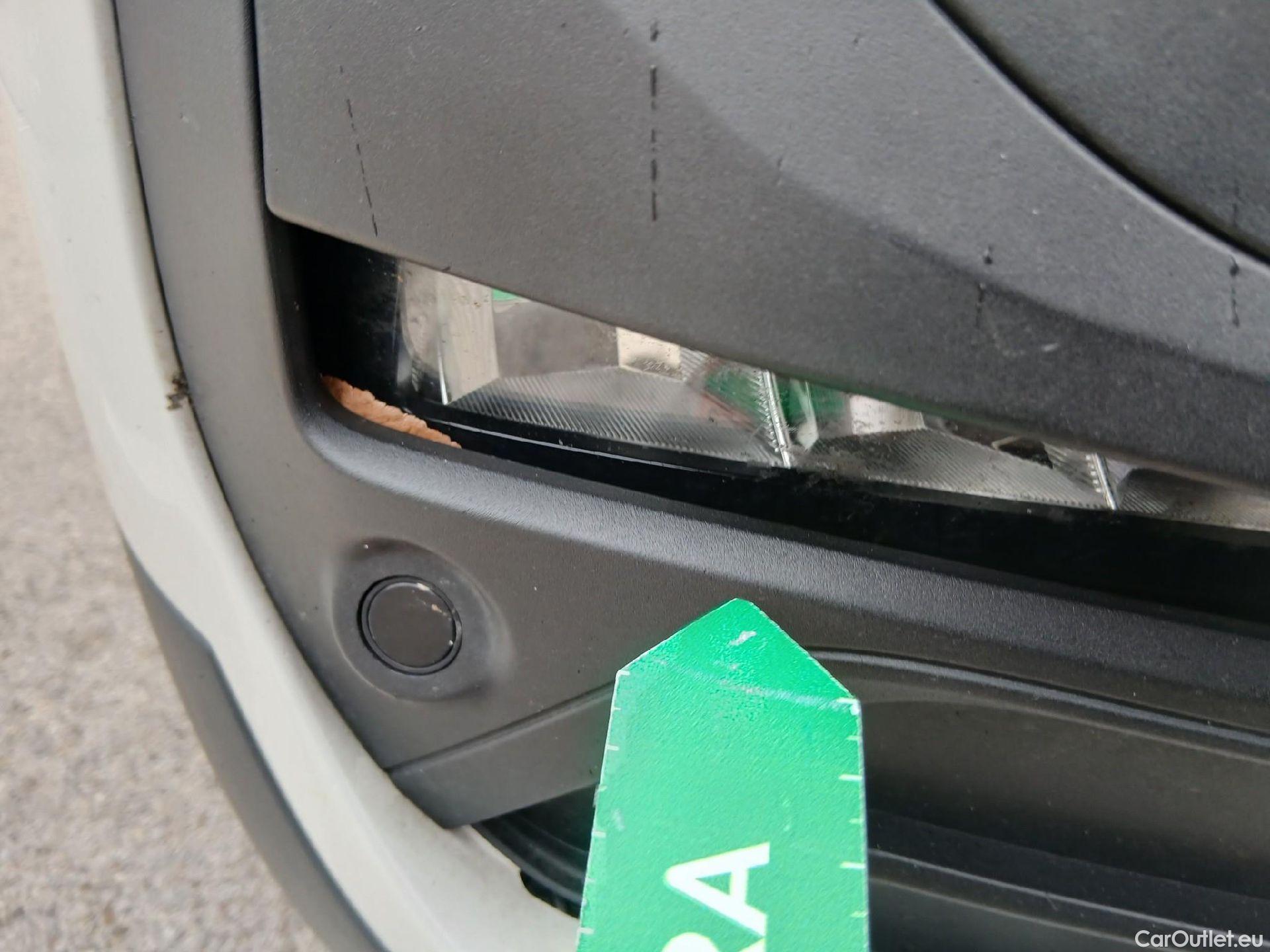  Bmw  X1 BMW  / 2019 / 5P / todoterreno sDrive18dA Corporate (AC4) #6