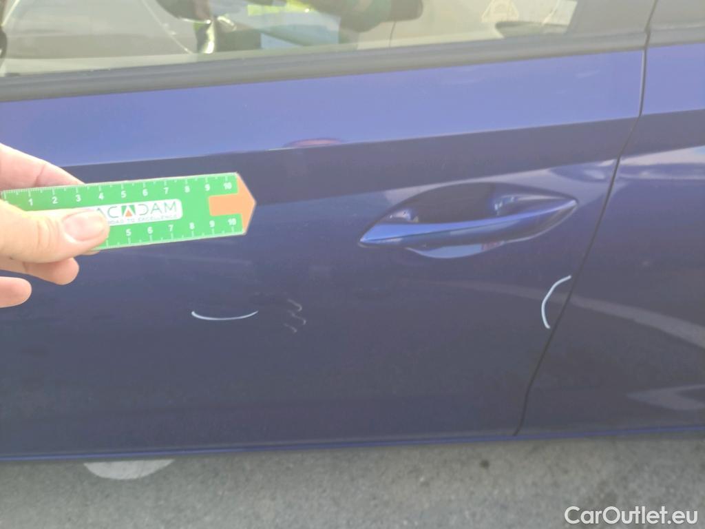  Hyundai  i20 HYUNDAI  / 2020 / 5P / berlina con portón 1.0 TGDI 74kW (100CV) 48V Klass #18