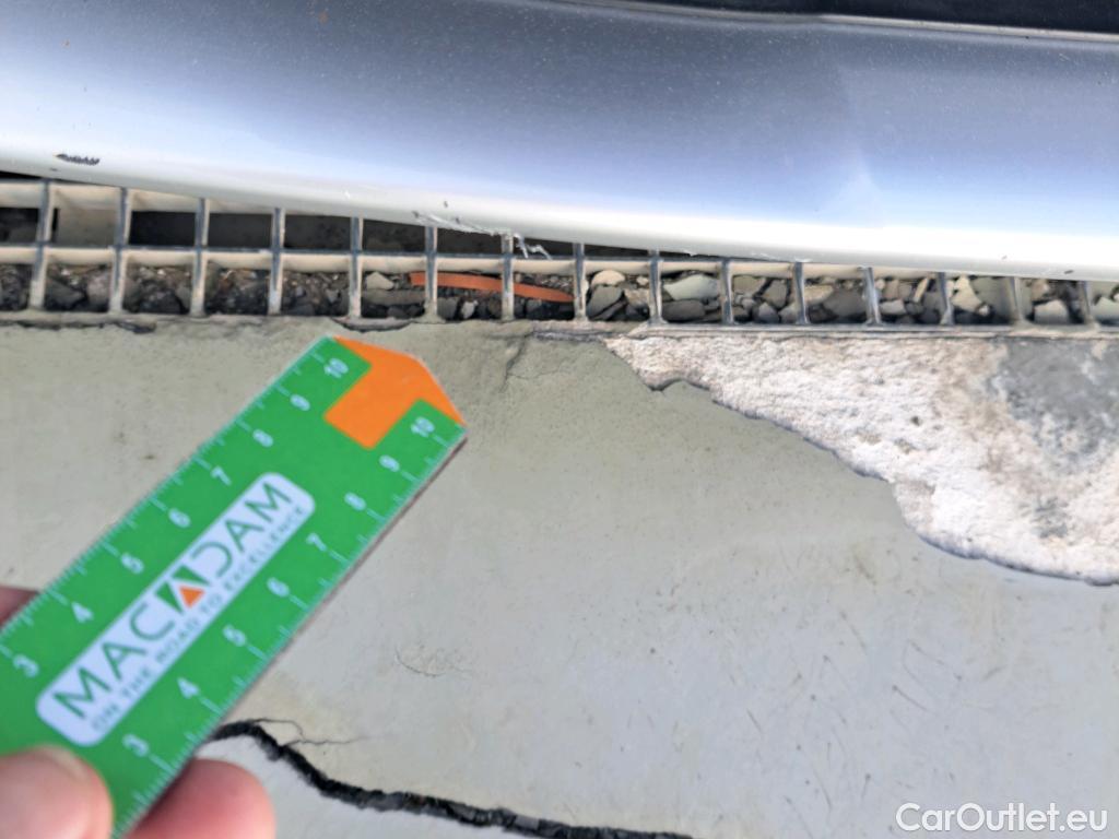  DS  DS7 DS DS 7 Crossback E-Tense / 2017 / 5P / todoterreno 1.6 E-Tense 300 Rivoli Auto 4WD #17