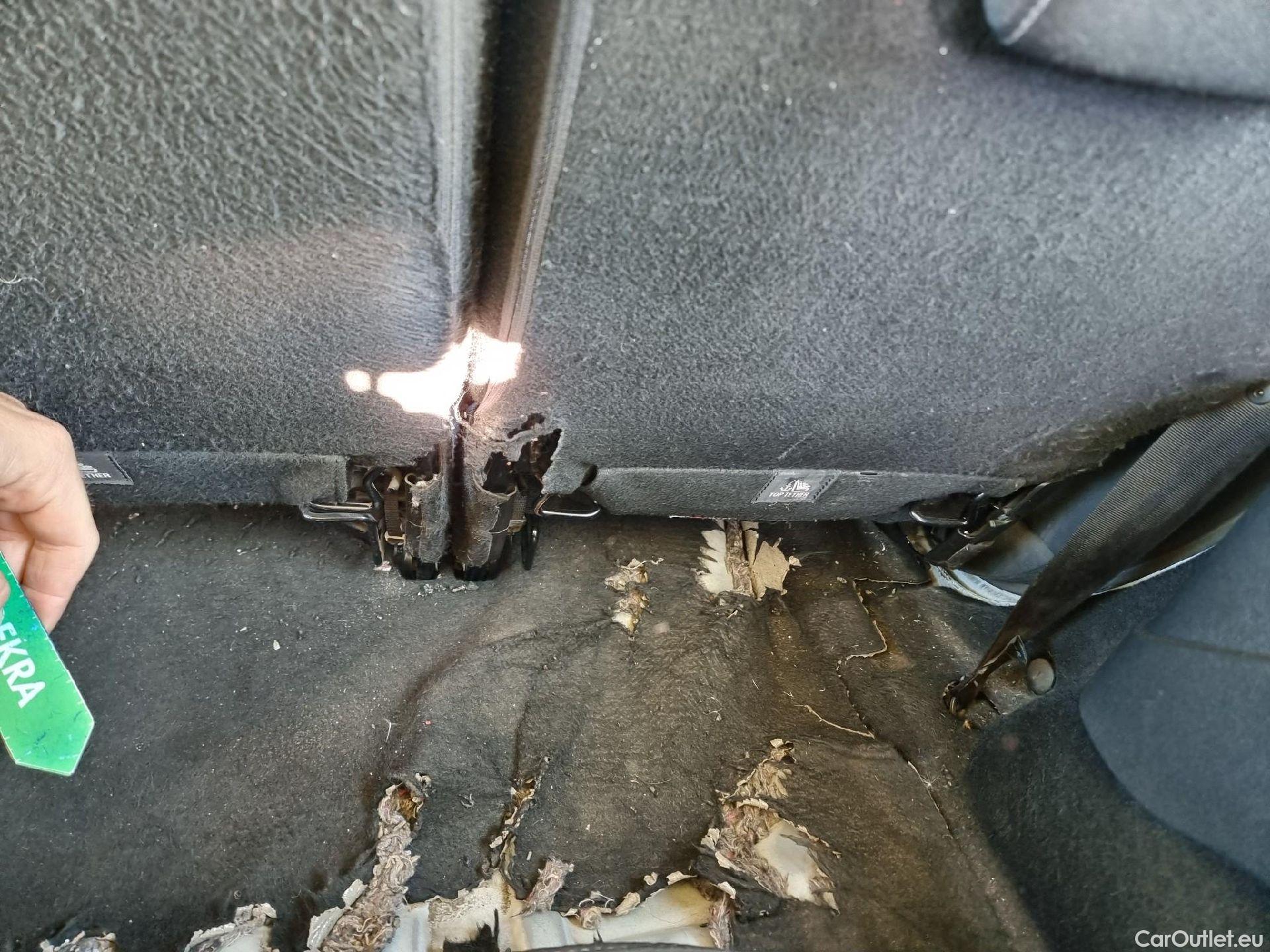  Dacia  Lodgy DACIA  / 2012 / 5P / monovolumen compacto Comfort Blue dCi 70kW (95CV) 7Pl - 18 #5