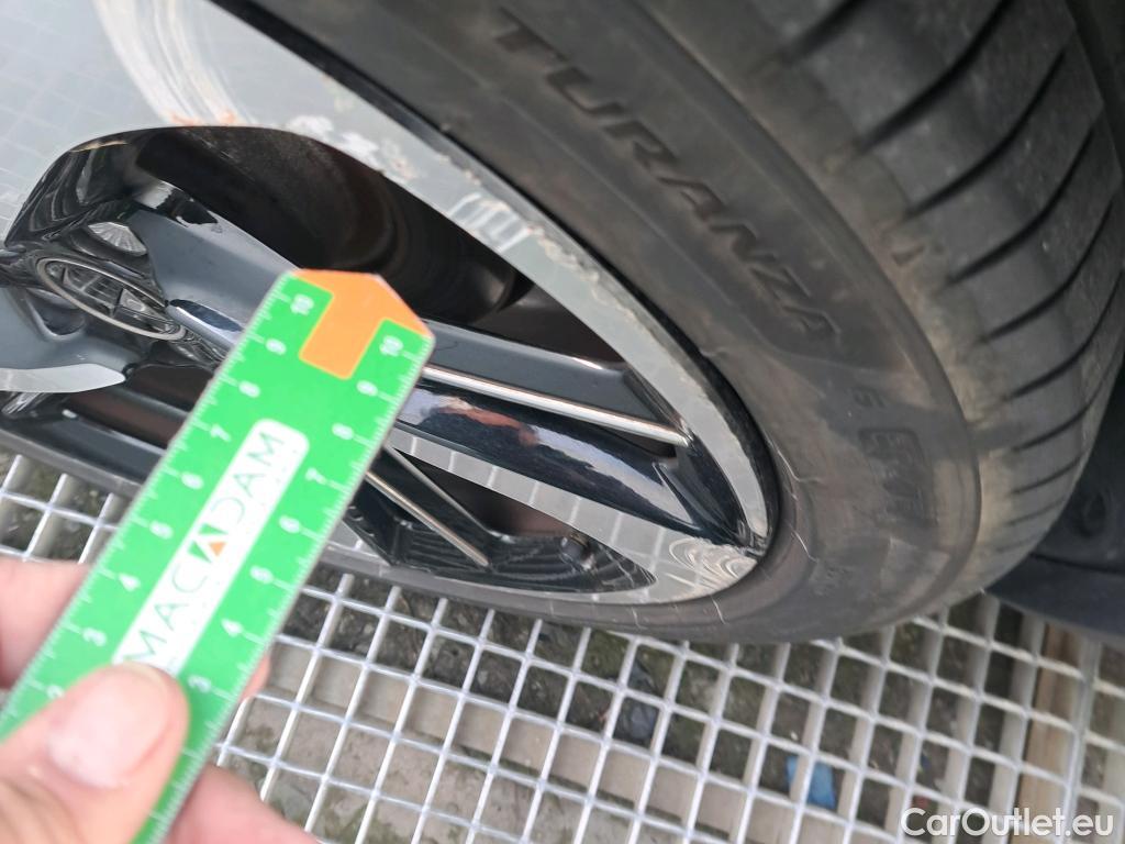  DS  DS7 DS DS 7 Crossback E-Tense / 2017 / 5P / todoterreno 1.6 E-Tense 300 Rivoli Auto 4WD #8