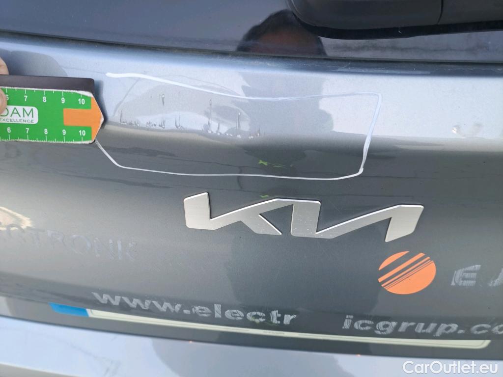  KIA  Cee'd KIA Ceed / 2021 / 5P / berlina con portón 1.0 T-GDi 88kW (120CV) Drive #4