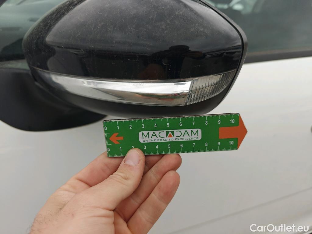  Citroen  C3 CITROEN  / 2020 / 5P / berlina con portón BlueHDi 75KW (100CV) S&S Live Pack #38