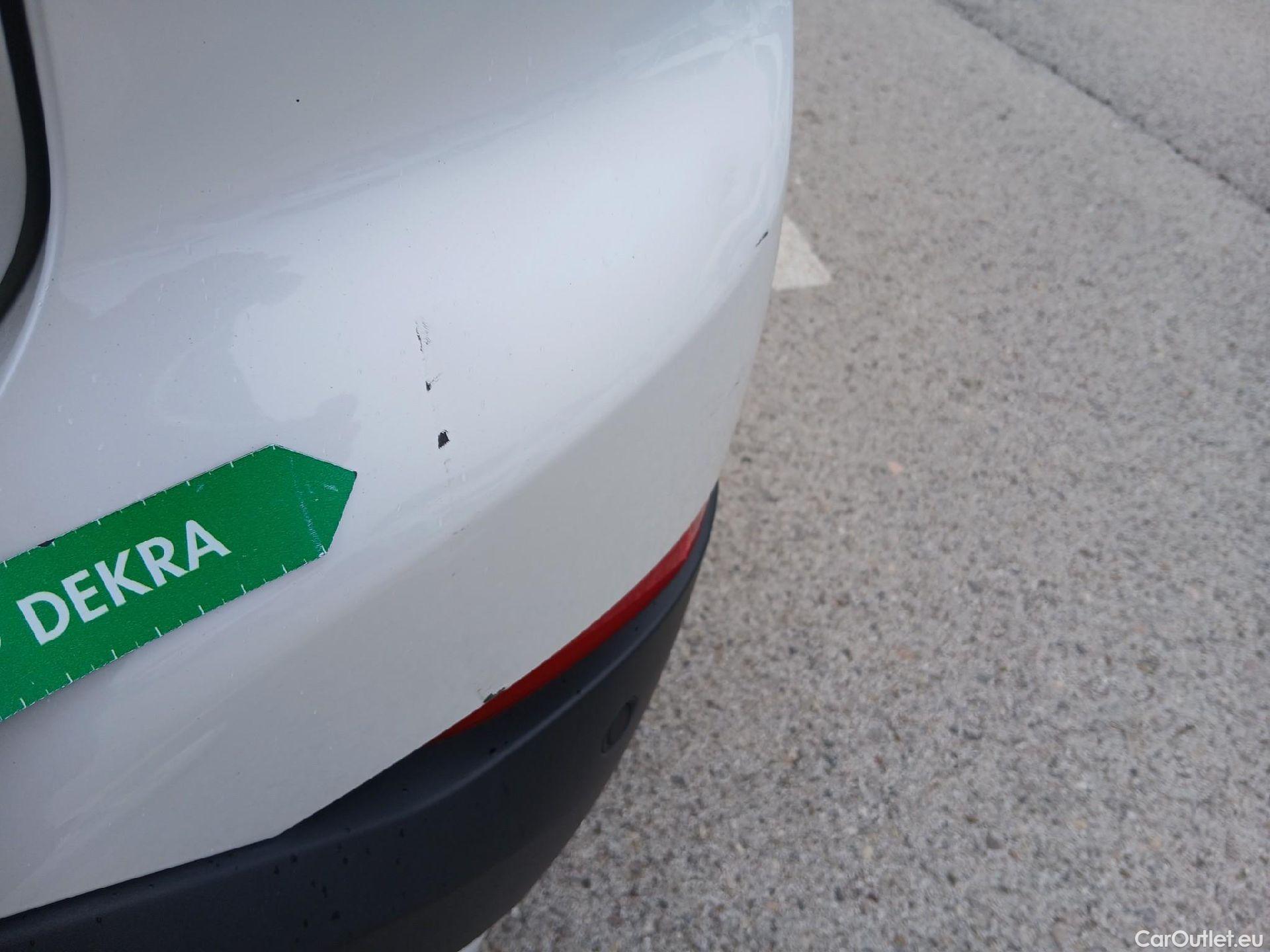  Bmw  X1 BMW  / 2019 / 5P / todoterreno sDrive18dA Corporate (AC4) #18