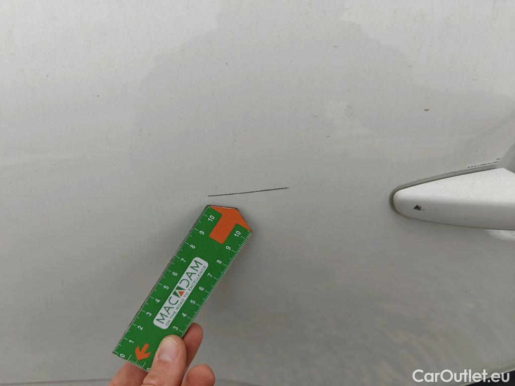  Citroen  C3 CITROEN  / 2020 / 5P / berlina con portón BlueHDi 75KW (100CV) S&S Live Pack #21