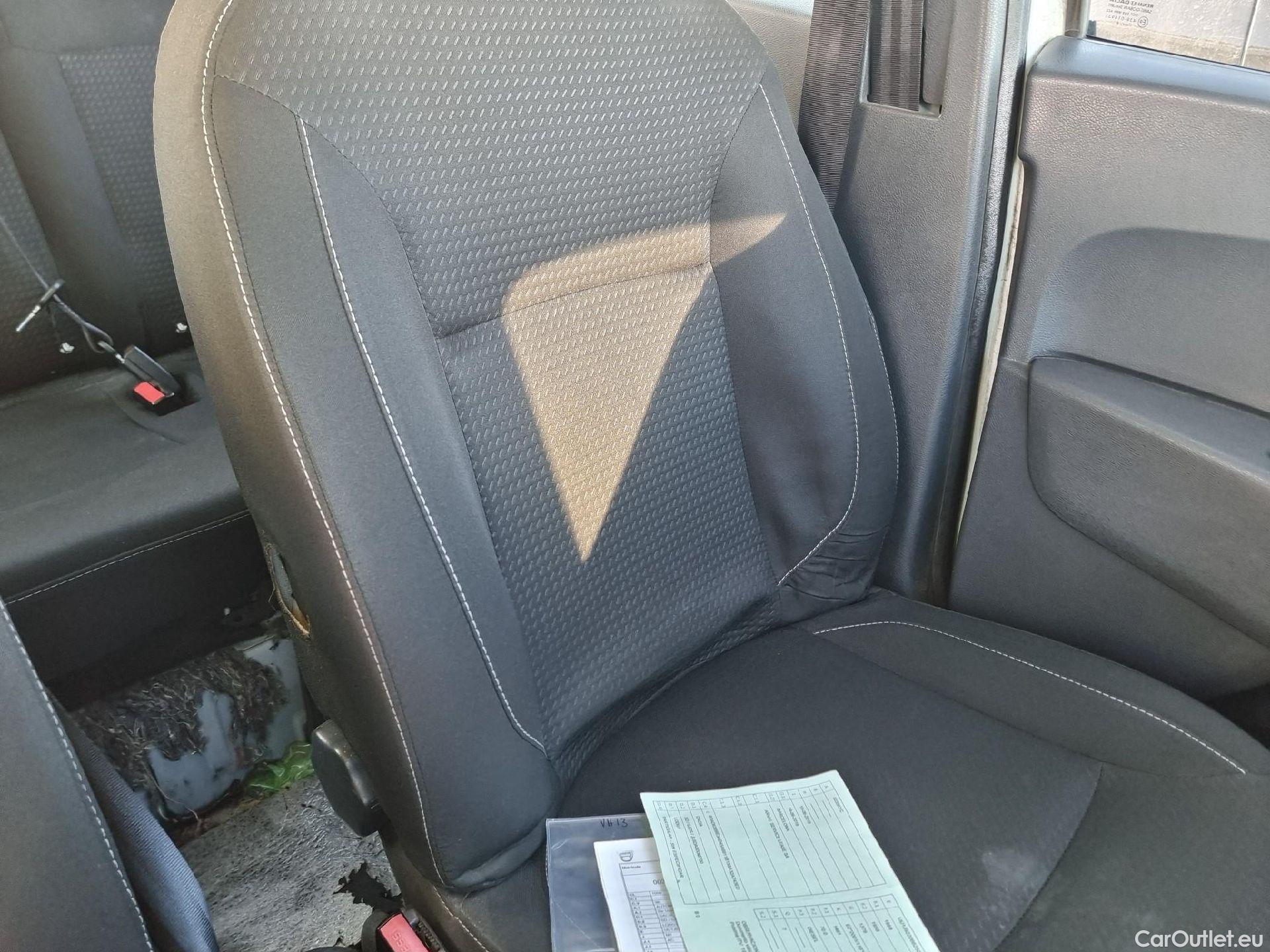  Dacia  Lodgy DACIA  / 2012 / 5P / monovolumen compacto Comfort Blue dCi 70kW (95CV) 7Pl - 18 #19