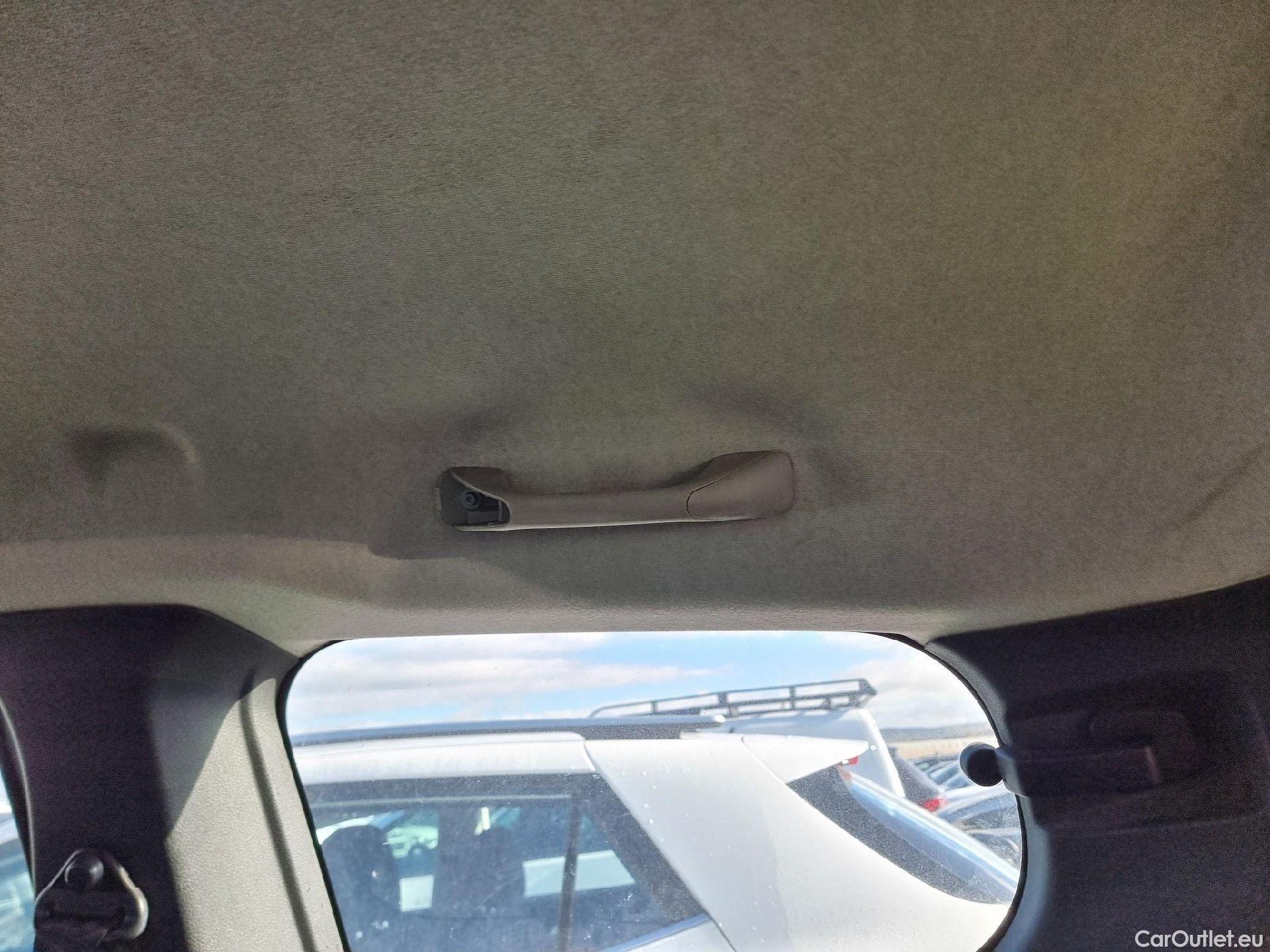  Dacia  Lodgy DACIA  / 2012 / 5P / monovolumen compacto Comfort Blue dCi 70kW (95CV) 7Pl - 18 #9