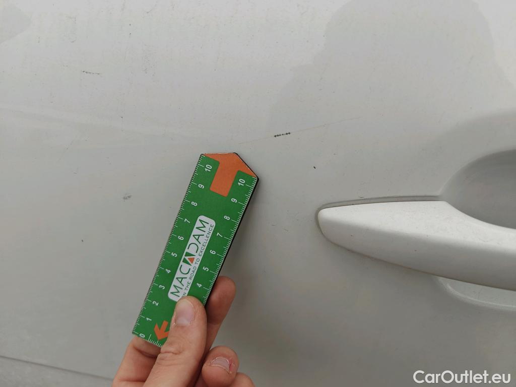  Citroen  C3 CITROEN  / 2020 / 5P / berlina con portón BlueHDi 75KW (100CV) S&S Live Pack #12