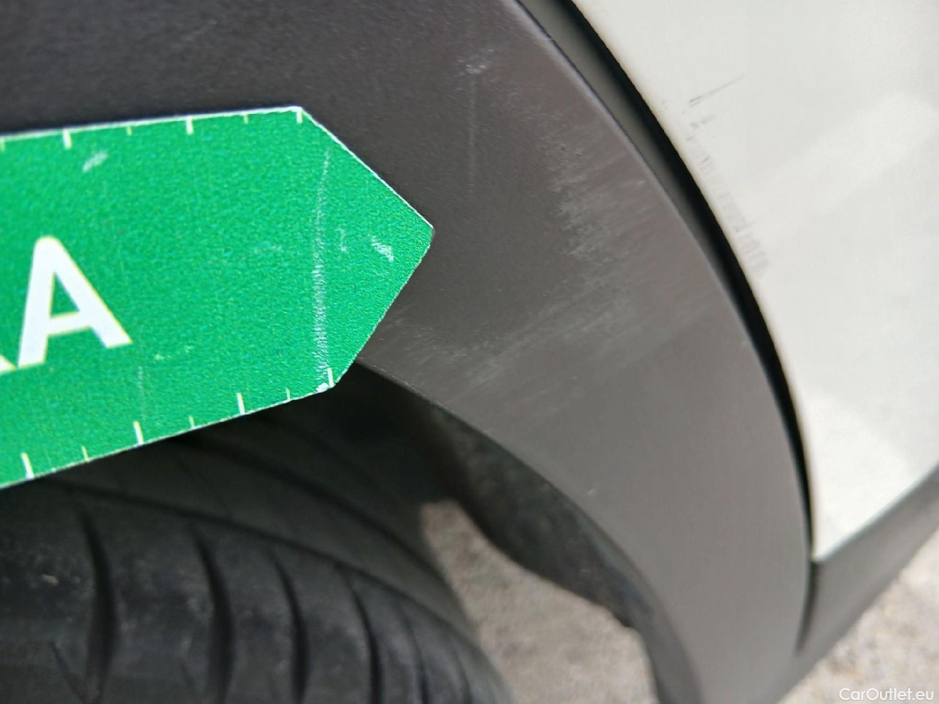  Bmw  X1 BMW  / 2019 / 5P / todoterreno sDrive18dA Corporate (AC4) #47