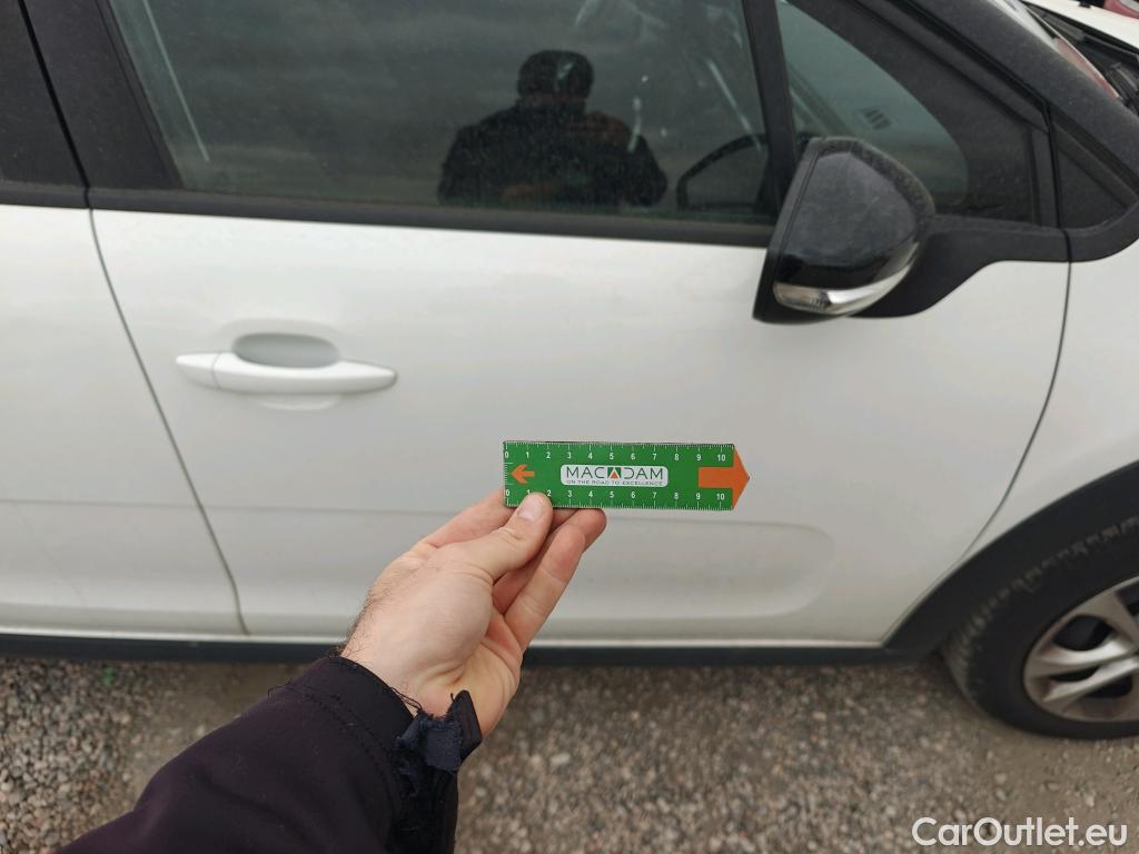  Citroen  C3 CITROEN  / 2020 / 5P / berlina con portón BlueHDi 75KW (100CV) S&S Live Pack #50