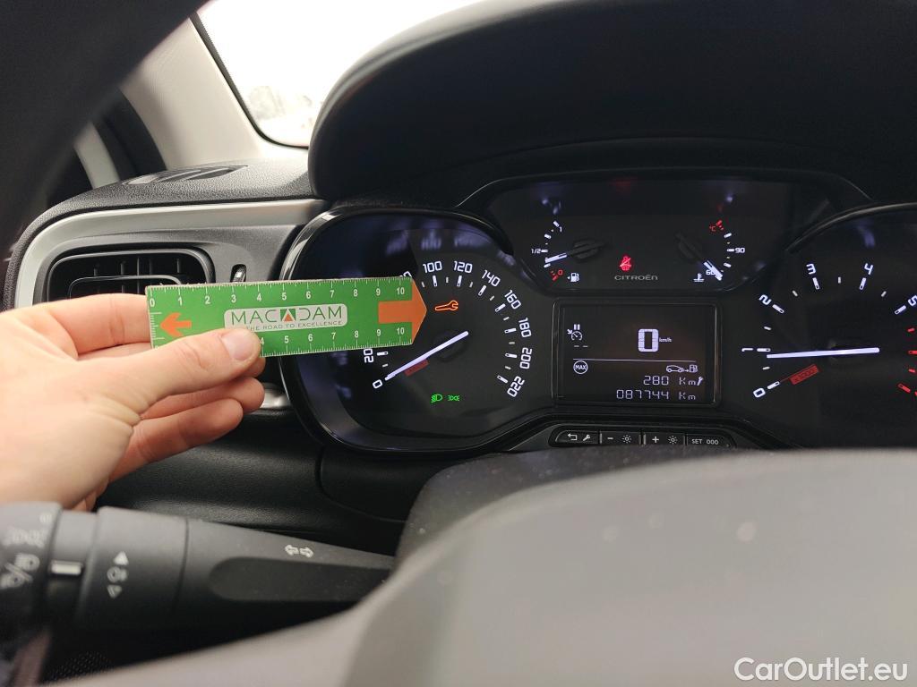  Citroen  C3 CITROEN  / 2020 / 5P / berlina con portón BlueHDi 75KW (100CV) S&S Live Pack #48