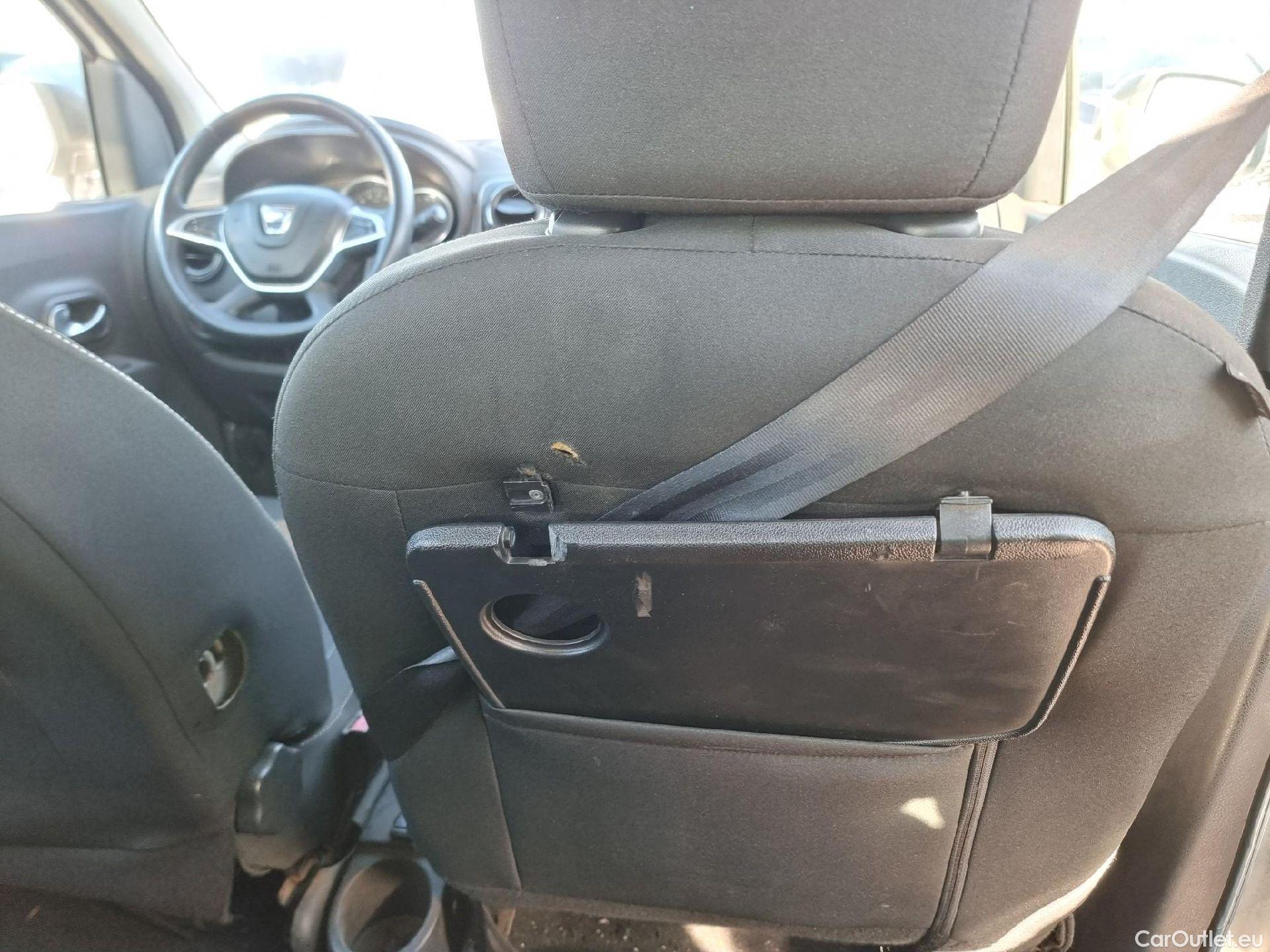  Dacia  Lodgy DACIA  / 2012 / 5P / monovolumen compacto Comfort Blue dCi 70kW (95CV) 7Pl - 18 #11