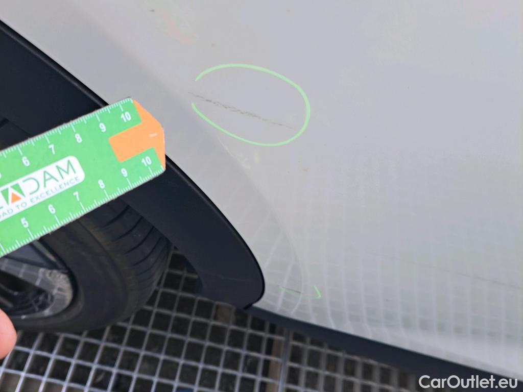  DS  DS7 DS DS 7 Crossback E-Tense / 2017 / 5P / todoterreno 1.6 E-Tense 300 Rivoli Auto 4WD #22