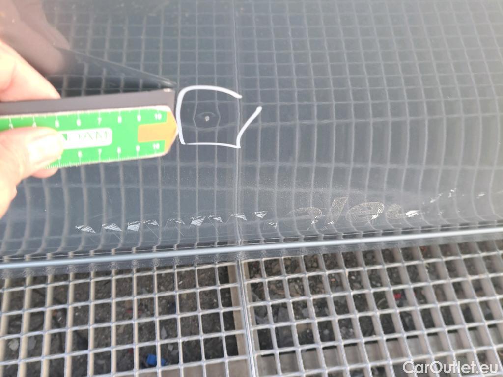  KIA  Cee'd KIA Ceed / 2021 / 5P / berlina con portón 1.0 T-GDi 88kW (120CV) Drive #12