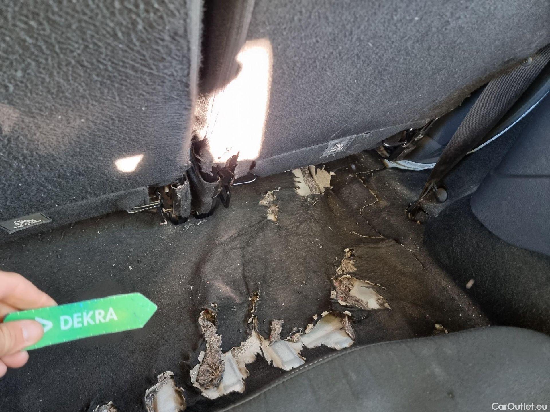  Dacia  Lodgy DACIA  / 2012 / 5P / monovolumen compacto Comfort Blue dCi 70kW (95CV) 7Pl - 18 #7